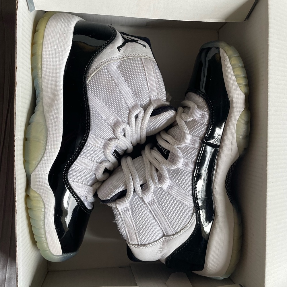 Used Jordan sneakers